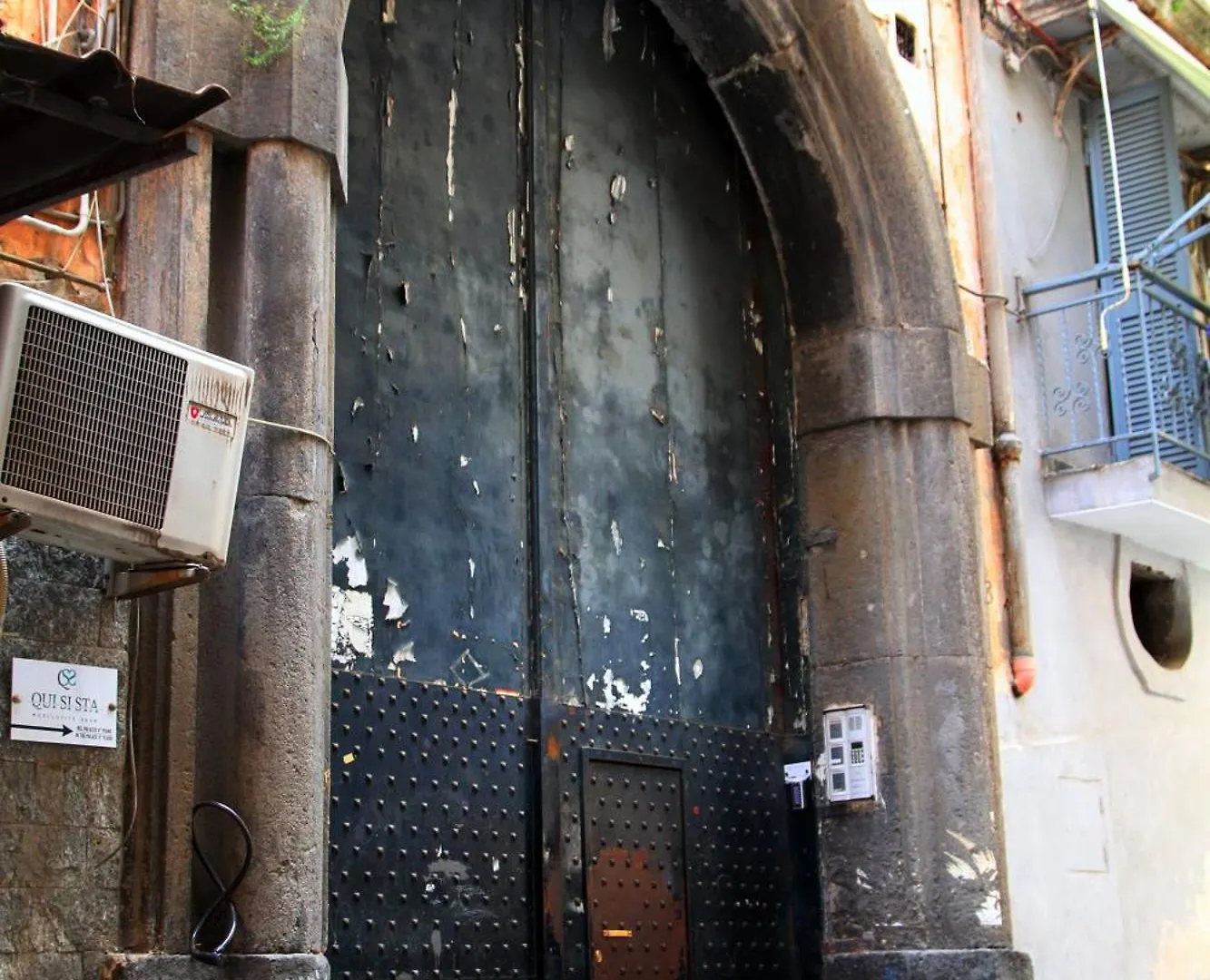 Quisista Bed and Breakfast Νάπολη